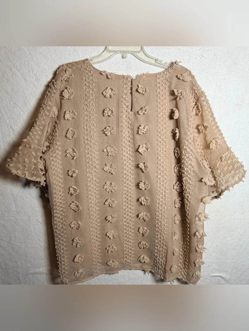 Entro Beige 3D Pom-Pom Textured Flutter Sleeve Blouse Top Plus Size 2X